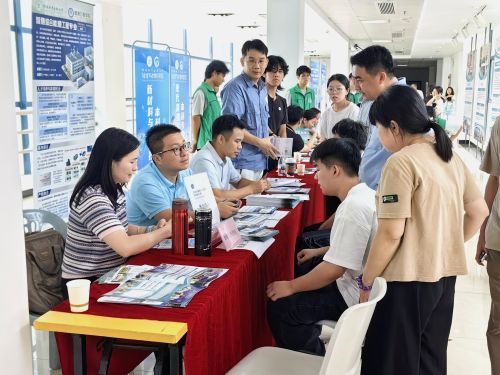 招生总数扩至690人，新增6个本科专业！顺职大专业覆盖人工智能、新能源等