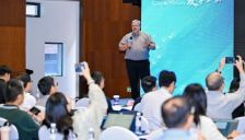 UALink联盟Kurtis：开放Scale-Up互连加速构建可部署AI超节点 