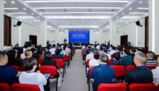 神州智行AI外骨骼机器人新质生产力发布会暨“万水千山工程”全国启动仪式在京举行 