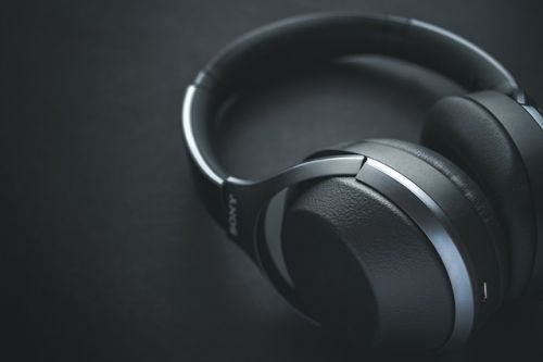 索尼音乐再次起诉 Udio，指控其未经许可复制超3万段录音训练AI