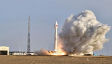 3天3箭发射15星 多颗算力卫星入轨 商业航天进入规模化商用新阶段 